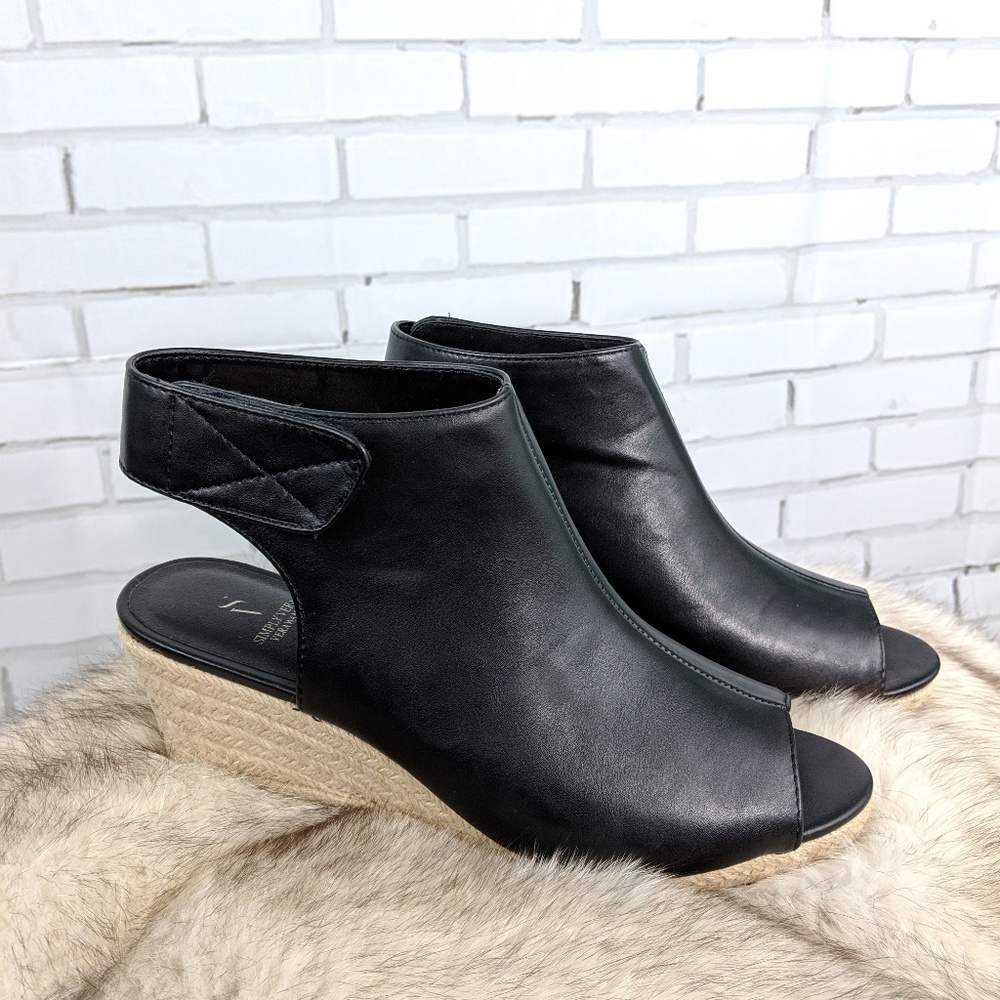 BLACK FRIDAY SALE🎁 Simply Vera Wang Sandle